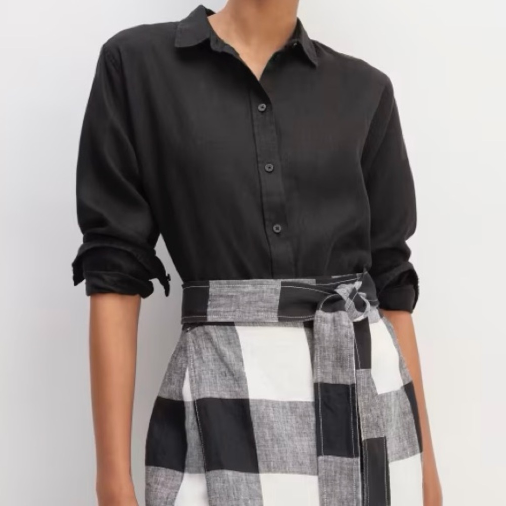 NWOT Everlane The Linen Relaxed Shirt, size 2.